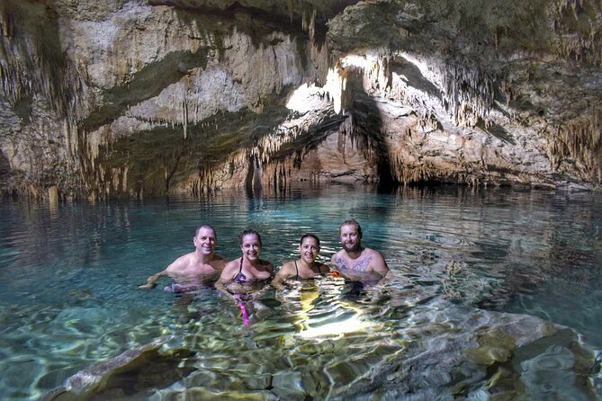 Tulum Ruins and Cenote Taak-bi-ha Private Tour - Exploring Tulum in a two-hour visit
