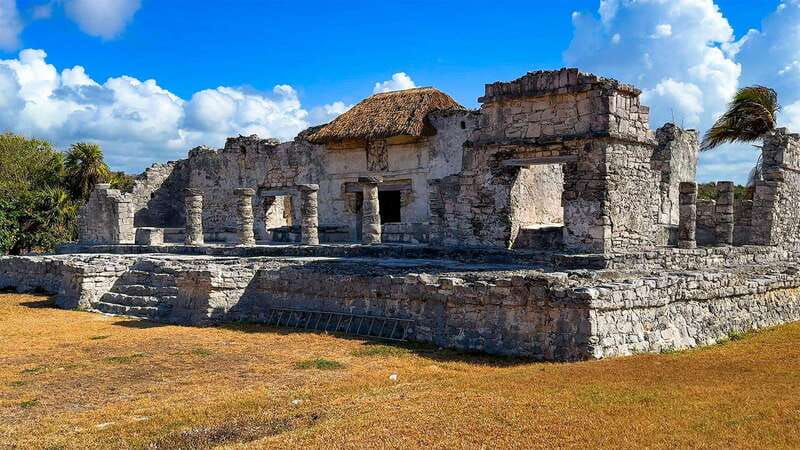 Tulum: Skip-the-Line Entrance Ticket - Museum access, with one important closure day