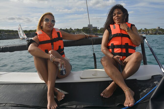 Tulum: Snorkeling and Private Sailing Tour - Sailing toward the Tulum ruins