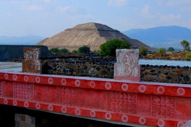 Unforgettable Balloon Flight + Tour of Teotihuacan - Getting there from Mexico City
