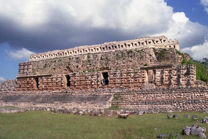 Uxmal and Kabah Ruins Tour with Chocolate History - A three-course lunch breaks up the heat