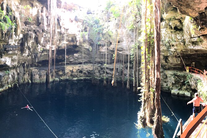 VIP Chichen Itza Private Tour - Luxury Car - Who will get the most from this day