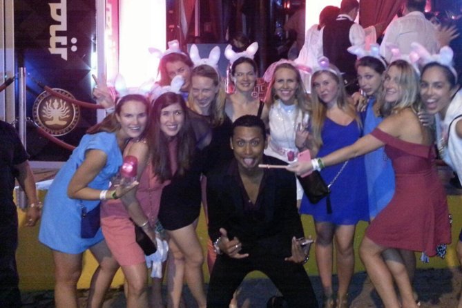 VIP Nightclub Tour in Playa del Carmen - Three clubs, changing every night