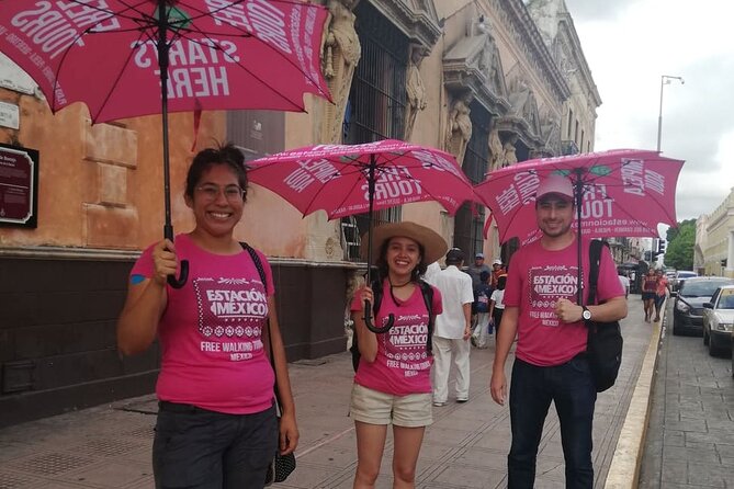 Walking Tour Across the Historic Center in Merida - Cathedral de Mérida and the Spanish colonial chapter