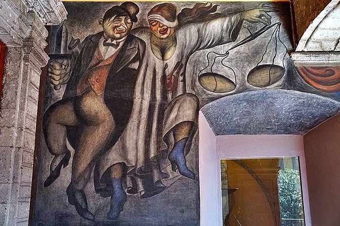 Walking Tour - Impressive murals in Historical Center of Mexico City - Walking, timing, and the real pace