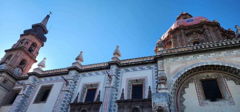 Walking Tour: Temples and Convents (Western Zone) - Pace, weather, and the two-hour limit