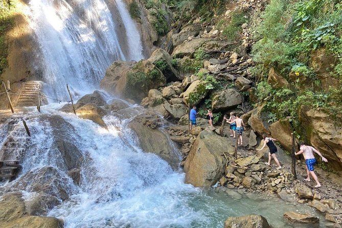 Waterfall Experience - Group size, fitness, and practical comfort