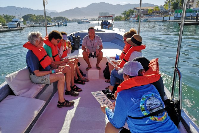 Whale Encounter Puerto Vallarta - What makes the small boat worthwhile