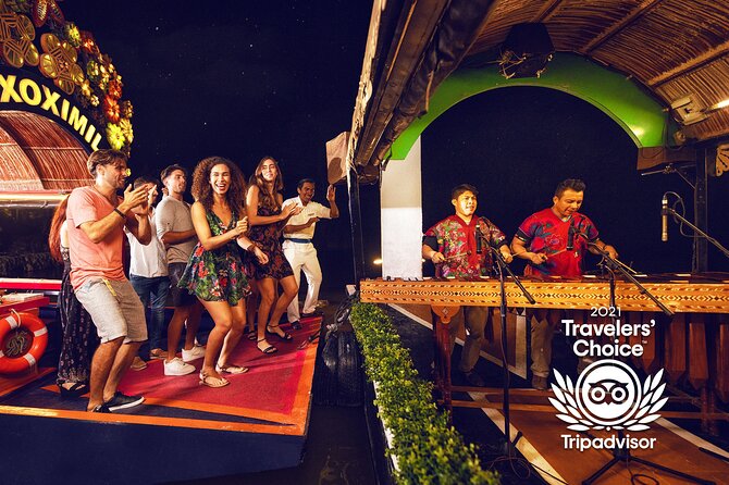 Xoximilco: Boat Fiesta Tour, Tasting, Tequila Bar and Transport - Crossing the entrance and boarding your trajinera