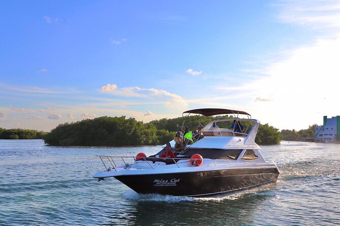 Yacht 48ft Rental in Cancun for up to 15 people - Reaching Isla Mujeres and Playa Norte